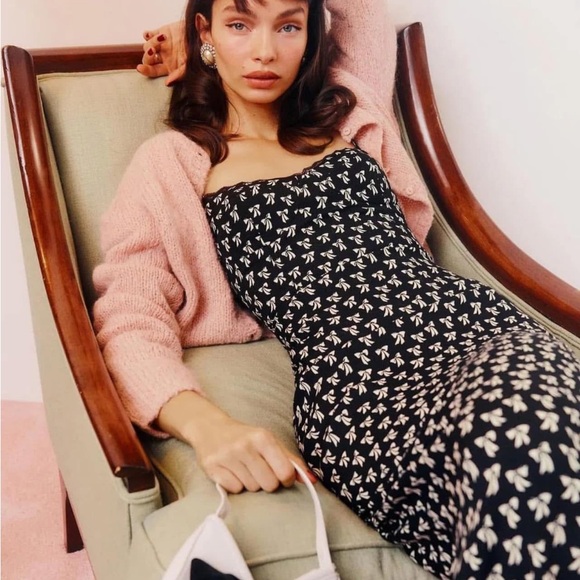 Reformation Elegant Black and White Cowl Neck Swirl Dress Sz Small - Picture 3 of 6